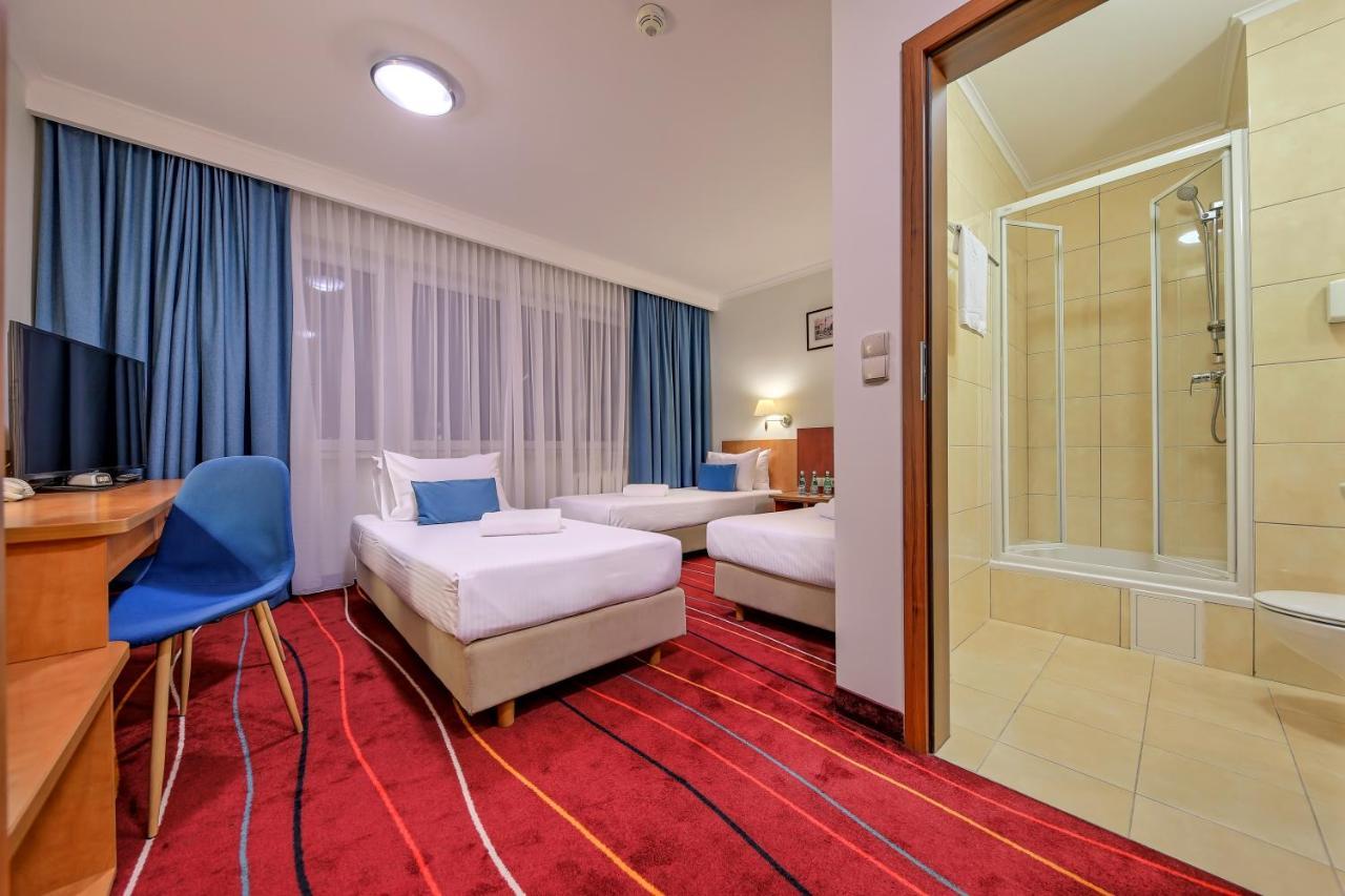 Best Western Hotel Portos Warschau Buitenkant foto