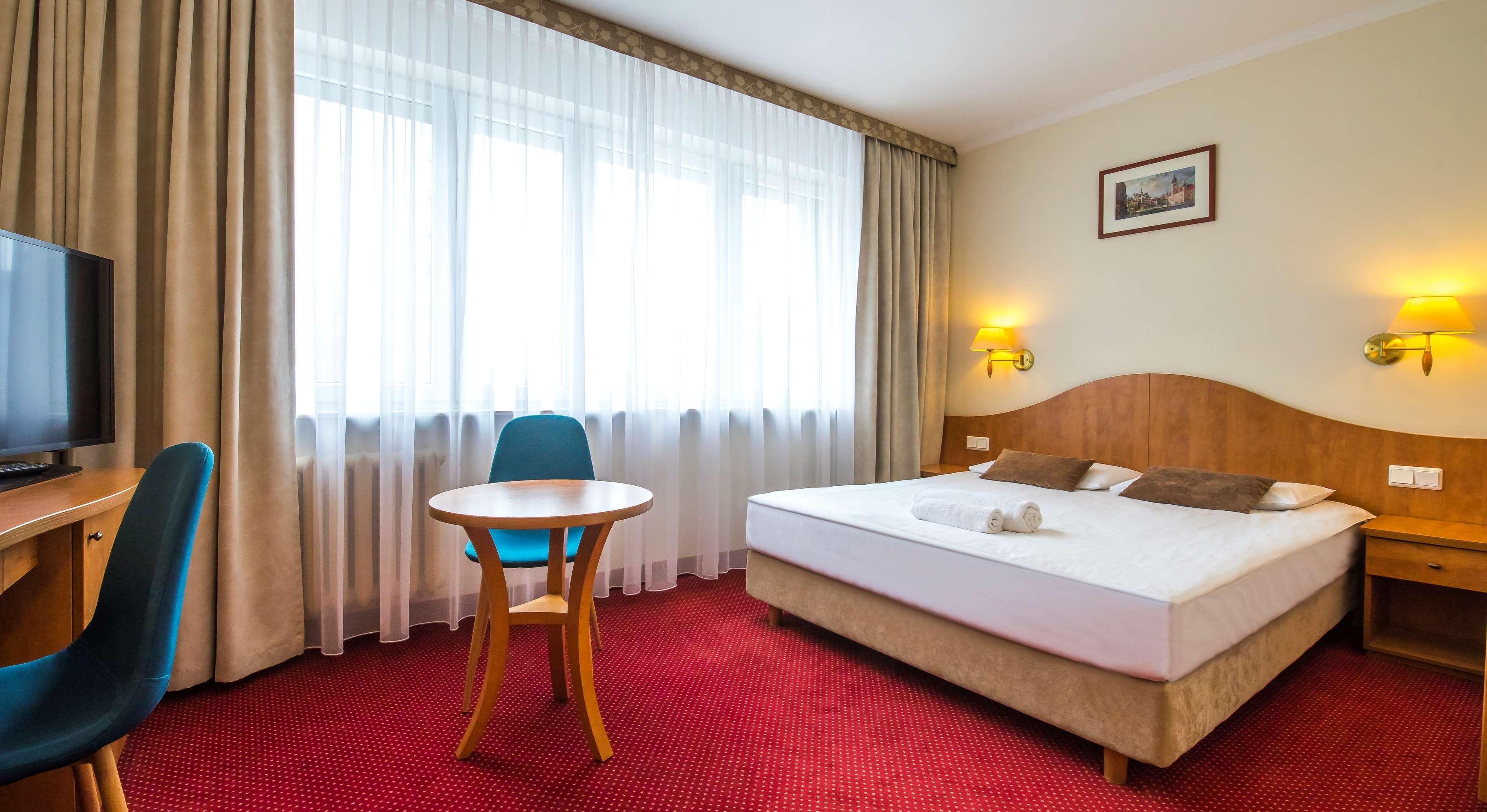 Best Western Hotel Portos Warschau Buitenkant foto